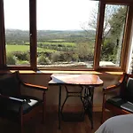 Benbulben Farmhouse 4*