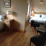 Bed & Breakfast Benbulben Farmhouse
