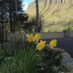 Benbulben Farmhouse Bed & Breakfast