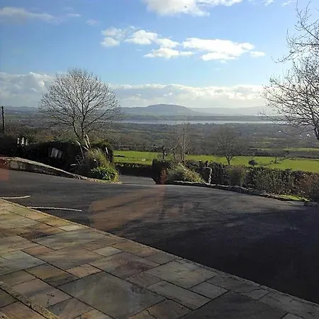 Benbulben Farmhouse Drumcliff
