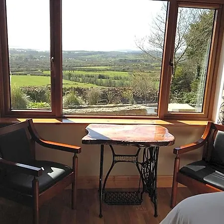 Bed & Breakfast Benbulben Farmhouse