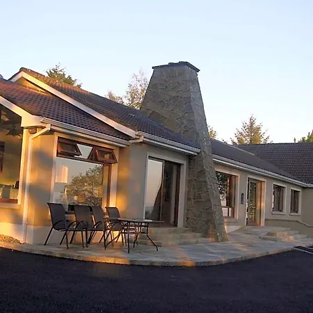 Benbulben Farmhouse Bed & Breakfast 4*