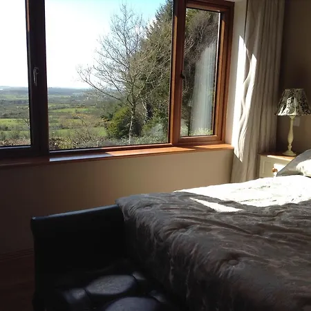 Bed & Breakfast Benbulben Farmhouse