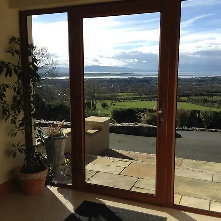 Benbulben Farmhouse Bed & Breakfast 4*