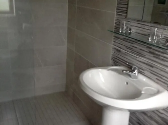 Benbulben Farmhouse 4*