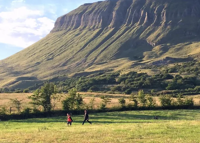 Benbulben Farmhouse 4*